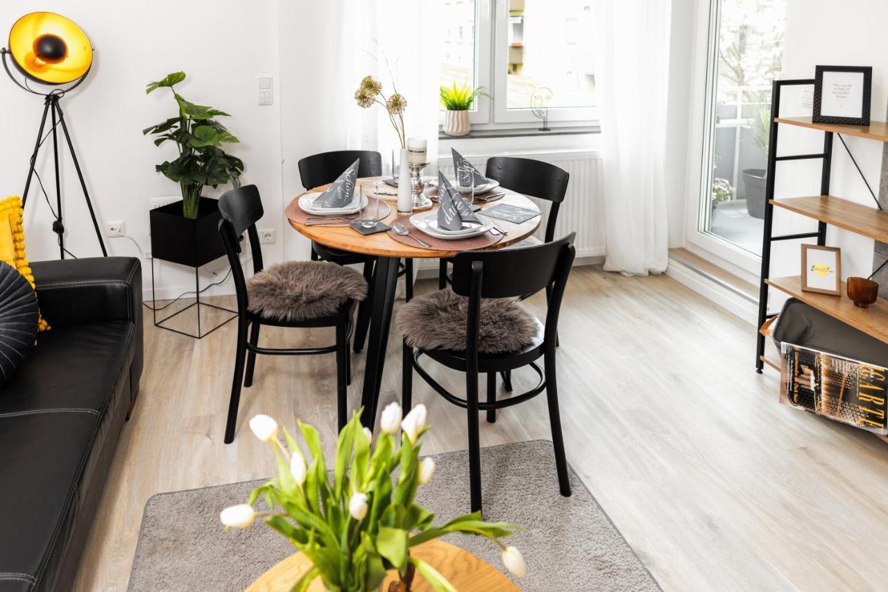 Ferienwohnung Westermann, 3 Schlafzimmer, Waschmaschine, Businesswohnung, Monteurzimmer Salzgitter Esterno foto